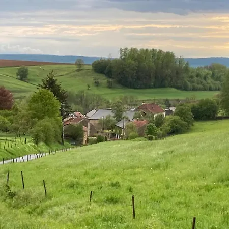 Ferienhaus La Cachette A L'etang Sapogne-sur-Marche